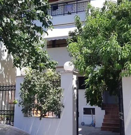 בית הארחה Centro 6 - 2nd Floor פוטוס